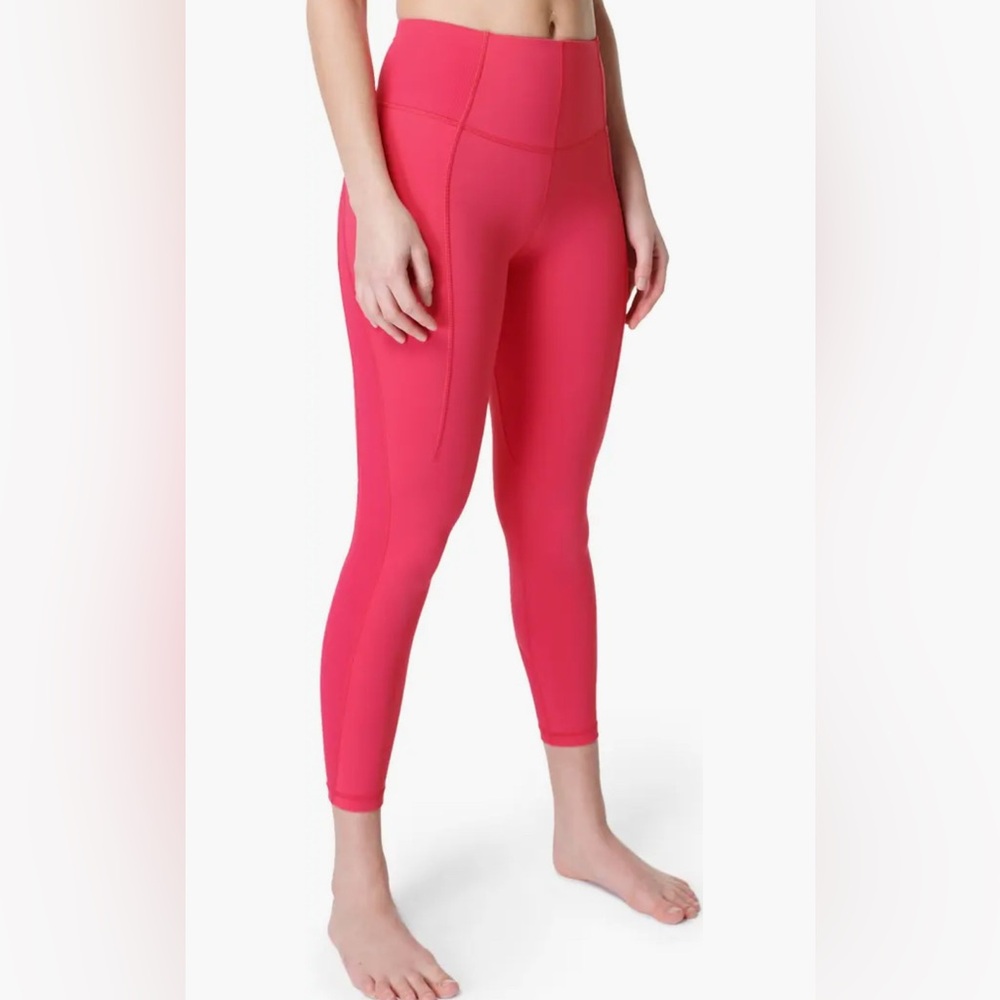 Sweaty Betty: Super Soft Flow Crop Yoga Leggings in Glow Pink